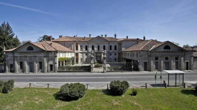 villa-mosino-greppi4-82150.660x368